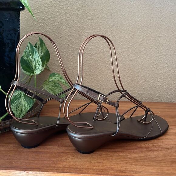 Stuart Weitzman sandals 7.5 M - Picture 4 of 12